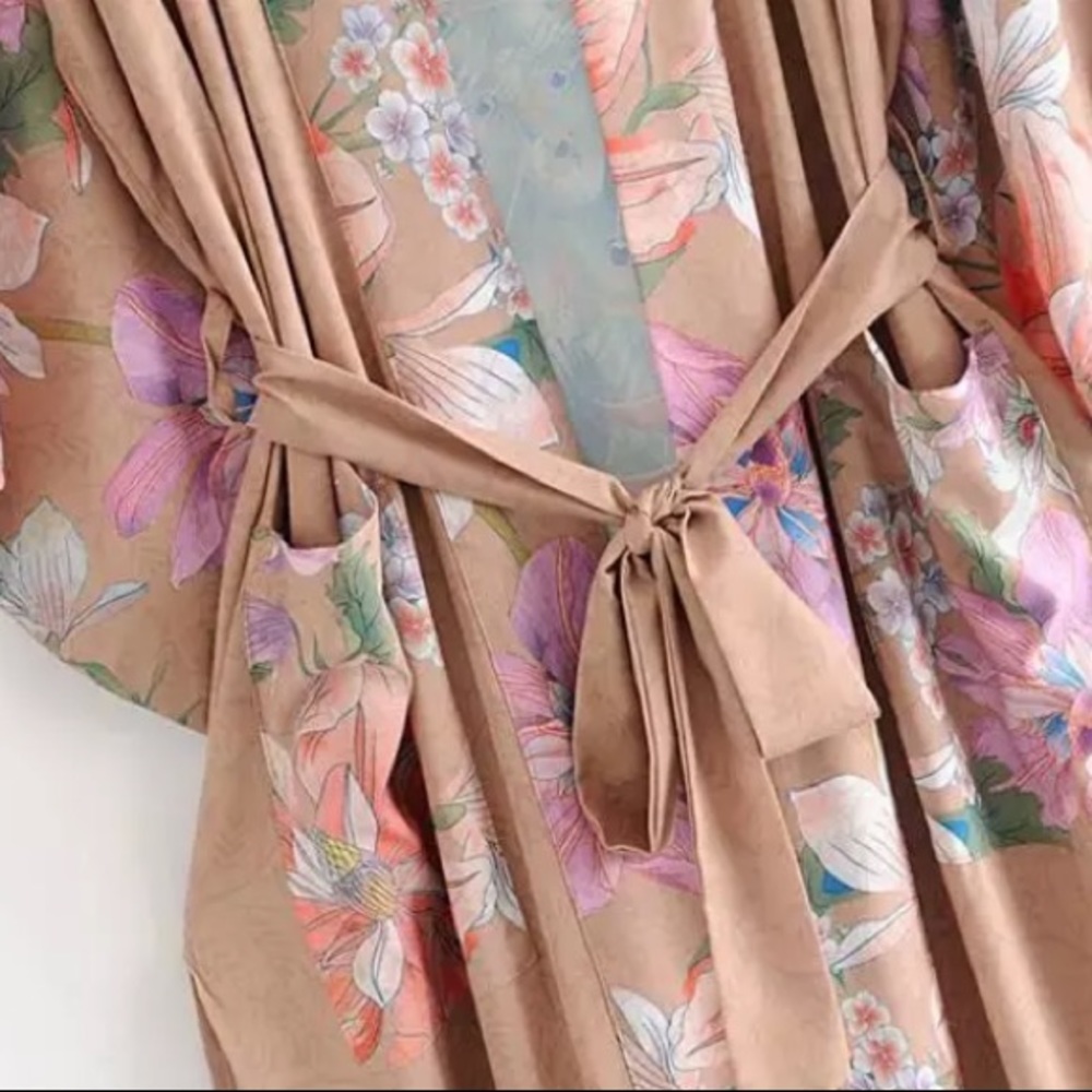SOLD OUT Boho Tan Floral Peacock Kimono Duster Robe - Picture 11 of 13